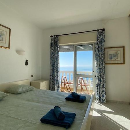 Rosa Guest House #6 - Com Vista Mar, Mesmo Em Frente A Praia Do Inatel Em Албуфейра Экстерьер фото